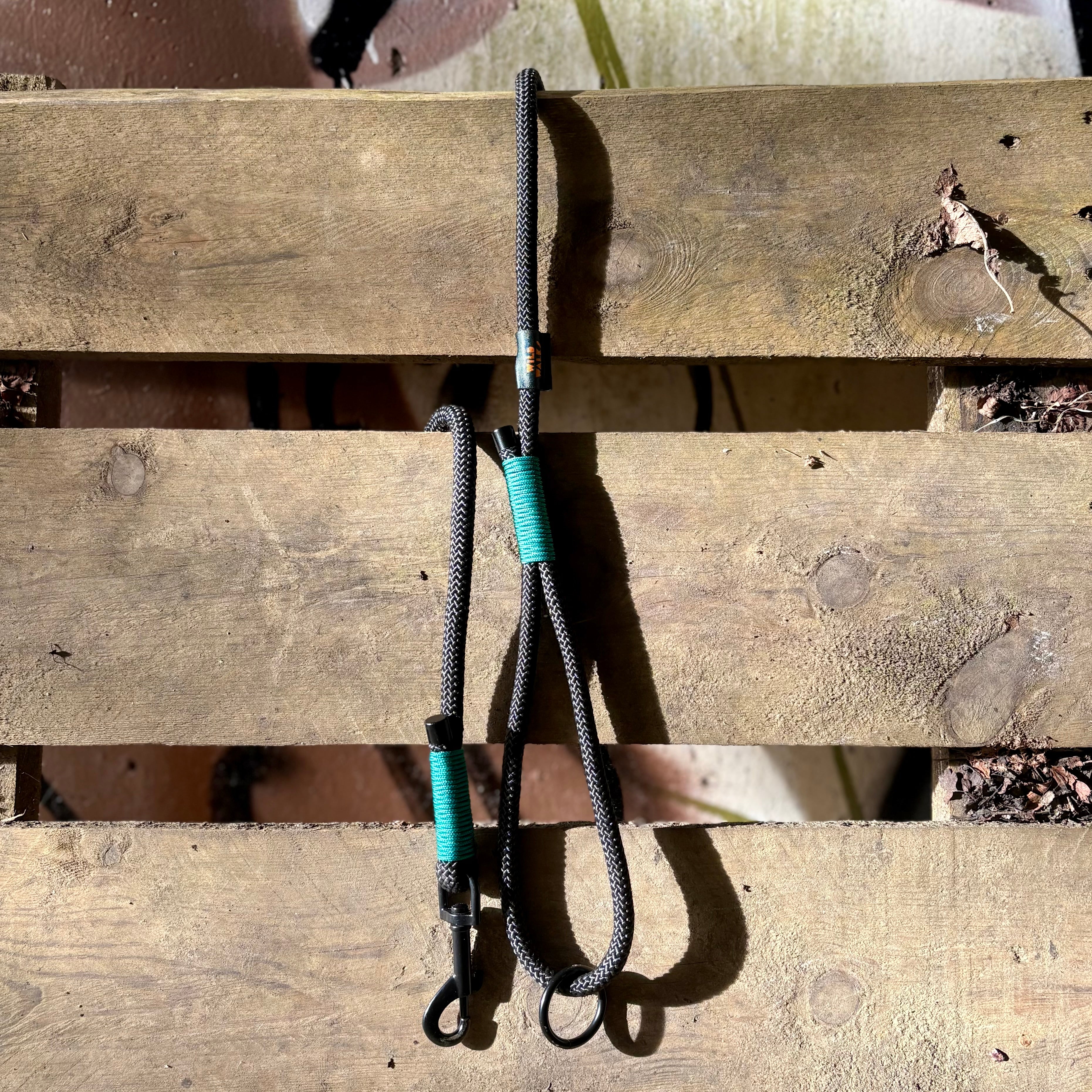 Retro Rave Premium Rope Lead