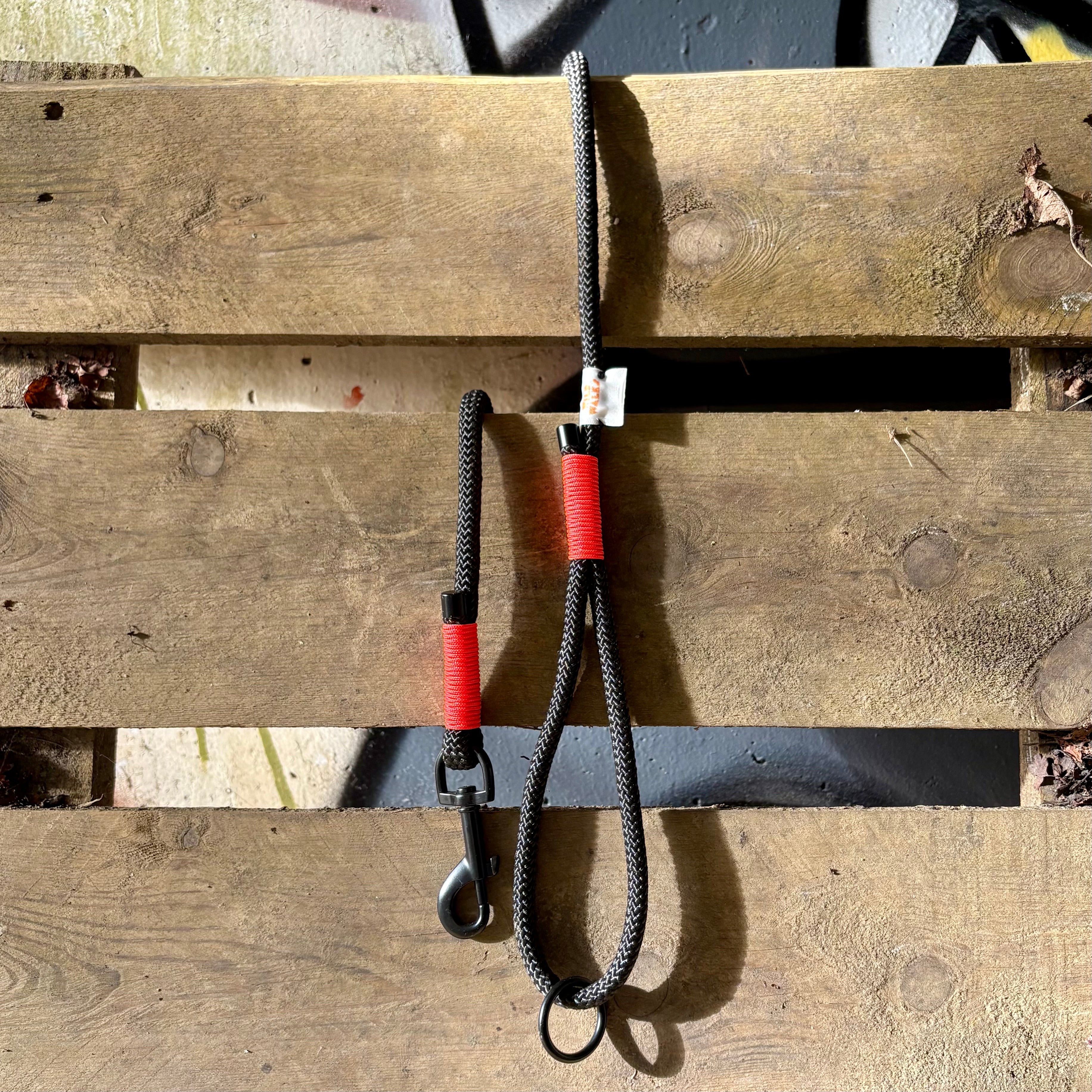 Retro Rave Premium Rope Lead