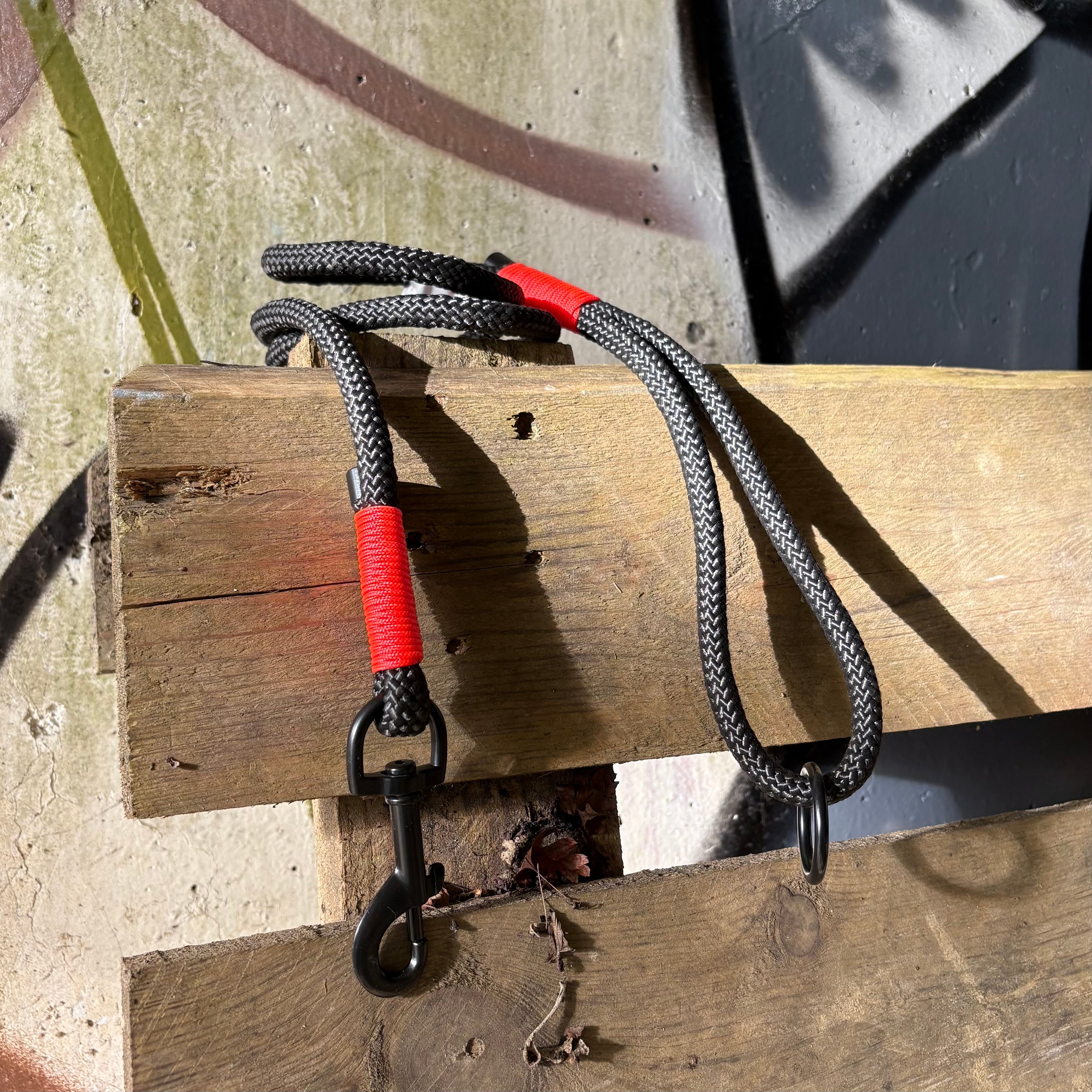 Retro Rave Premium Rope Lead