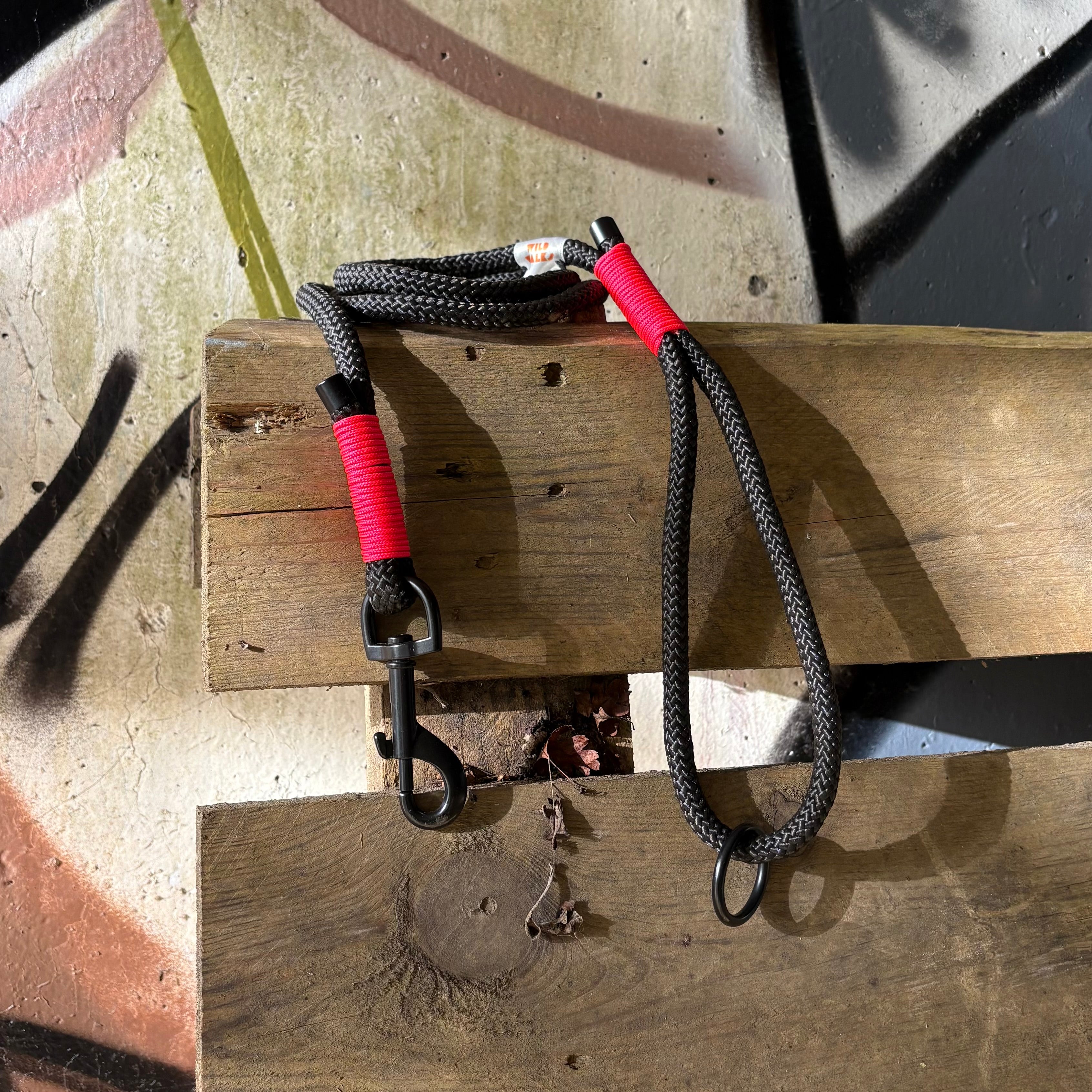 Retro Rave Premium Rope Lead