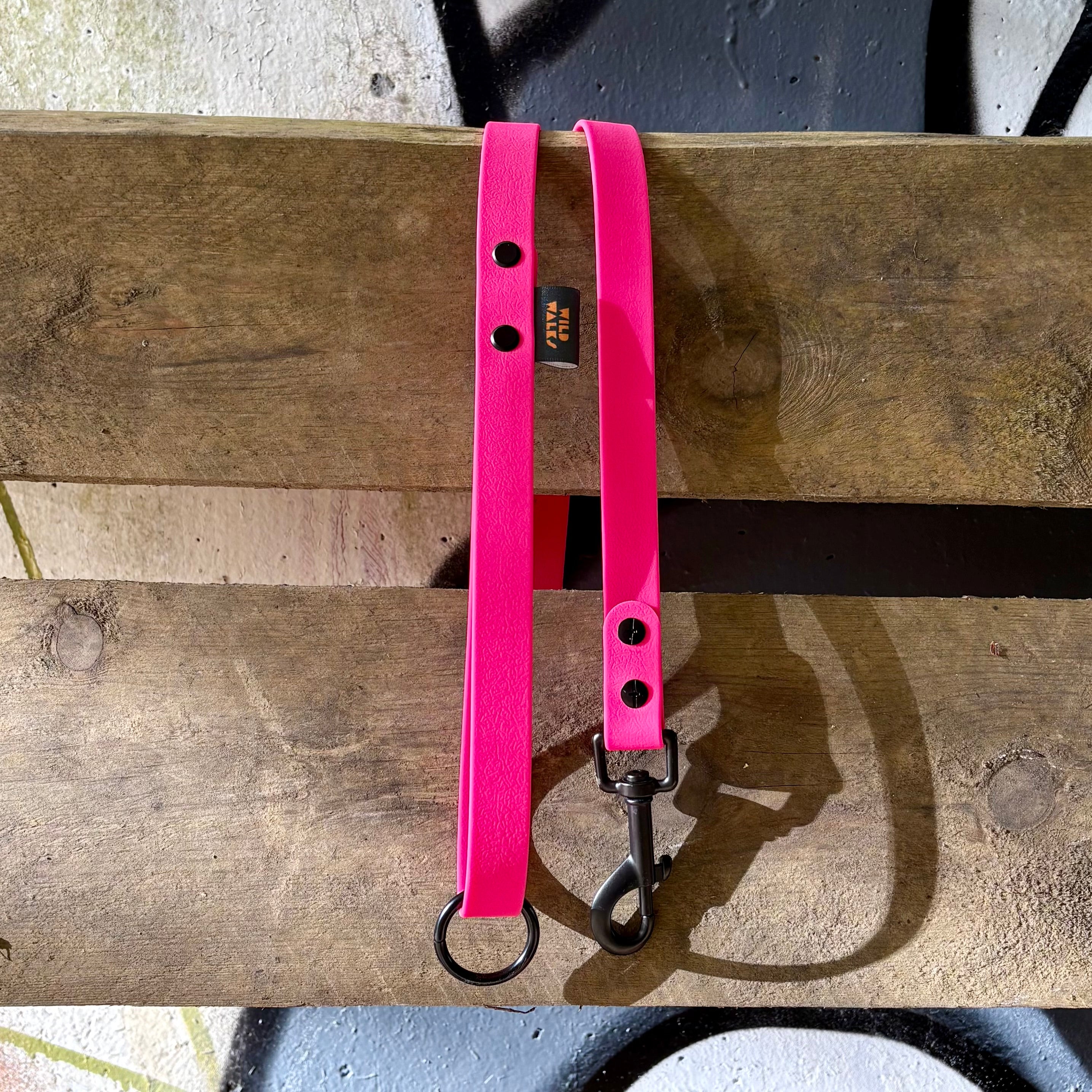 Retro Rave Waterproof Lead